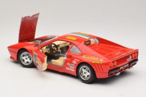 Ferrari 288 GTO #40 Rød Bburago 1:18 3027-P4 Metal — billede 5 af 8