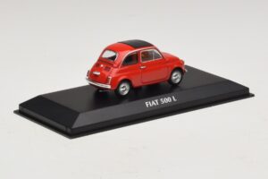 Fiat 500 L Rød Maxichamps 1:43 940121600 Metal — billede 2 af 5