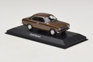 Ford Escort Mk1 Brun Metallic Maxichamps 1:43 940081000 Metal — billede 3 af 5