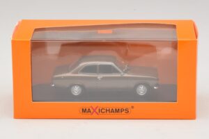 Ford Escort Mk1 Brun Metallic Maxichamps 1:43 940081000 Metal — billede 5 af 5