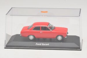 Ford Escort Mk1 Rød Maxichamps 1:43 940081001 Metal — billede 4 af 5
