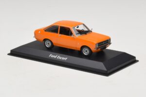 Ford Escort Mk2 Orange Maxichamps 1:43 940084101 Metal — billede 3 af 5