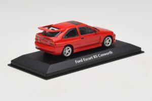 Ford Escort RS Cosworth Rød Maxichamps 1:43 940082100 Metal — billede 2 af 5