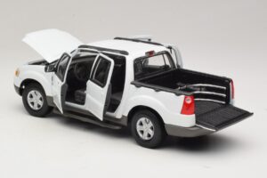 Ford Explorer Sport Trac Hvid Maisto 1:18 36891 Metal — billede 5 af 8