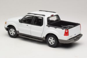 Ford Explorer Sport Trac Hvid Maisto 1:18 36891 Metal — billede 7 af 8