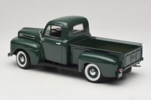 Ford F-1 Grøn Road Legends 1:18 92218 Metal — billede 7 af 8