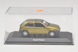 Ford Fiesta Mk4 Guld Maxichamps 1:43 940085060 Metal — billede 4 af 5