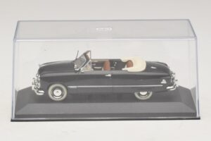 Ford FL Cabriolet Sort Minichamps 1:43 400082231 Metal — billede 4 af 5