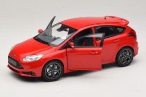 Ford Focus ST Mk2 Rød Minichamps 1:18 110082002 Metal — billede 2 af 8