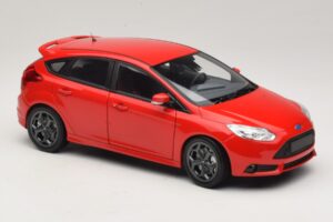 Ford Focus ST Mk2 Rød Minichamps 1:18 110082002 Metal — billede 6 af 8