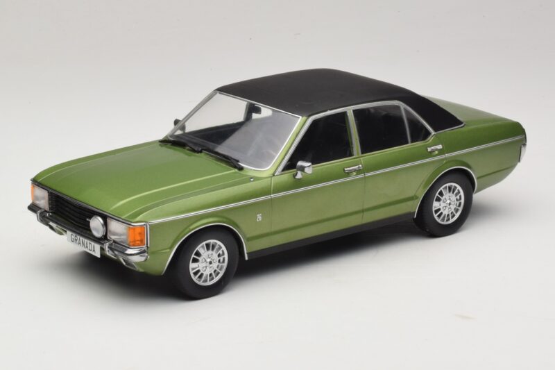 Ford Granada Mk1 Grøn Metallic & Sort MCG 1:18 MCG18569 Metal