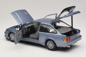 Ford Sierra RS Cosworth Blå Minichamps 1:18 150084072 Metal — billede 5 af 8