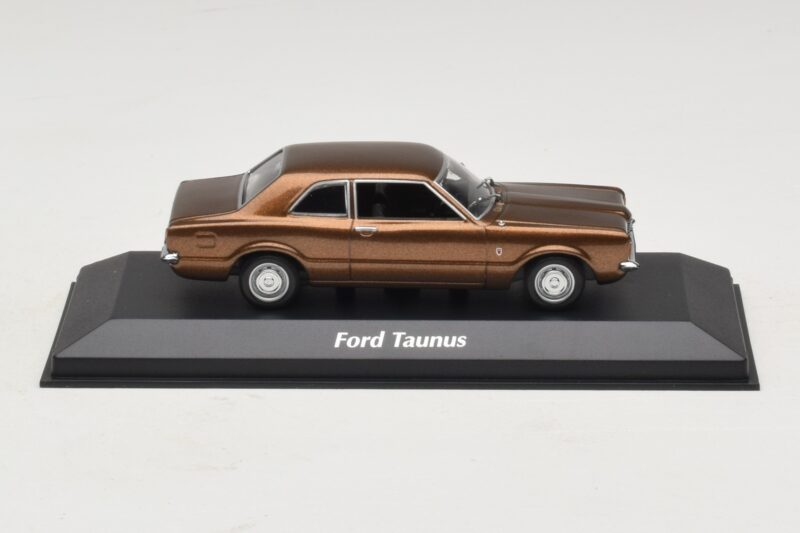 Ford Taunus TC Brun Metallic Maxichamps 1:43 940081300 Metal