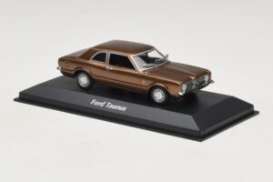 Ford Taunus TC Brun Metallic Maxichamps 1:43 940081300 Metal — billede 3 af 5