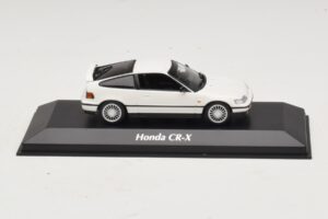 Honda CR-X Hvid Maxichamps 1:43 Honda CR-X Hvid Maxichamps 1:43 940161521 Metal