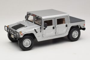 Hummer H1 Hardtop Sølv Maisto 1:18 36857 Metal