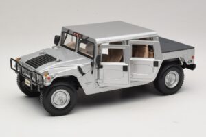 Hummer H1 Hardtop Sølv Maisto 1:18 36857 Metal — billede 2 af 8