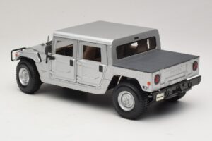 Hummer H1 Hardtop Sølv Maisto 1:18 36857 Metal — billede 7 af 8