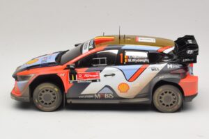Hyundai i20 N Rally1 #1 T. Neuville / M. Wydaeghe Rally Portugal 2025 IXO 1:18 18RMC251B Metal — billede 3 af 6