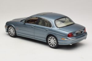 Jaguar S-Type X200 Blå Maisto 1:18 31865 Metal — billede 7 af 8