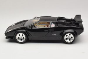 Lamborghini Countach 5000 Quattrovalvole Sort Bburago 1:18 3337 Metal — billede 4 af 8