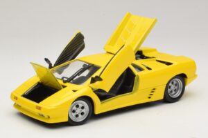Lamborghini Diablo Gul Maisto 1:18 32803 Metal — billede 2 af 8