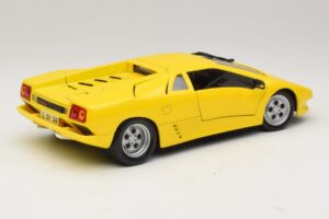 Lamborghini Diablo Gul Maisto 1:18 32803 Metal — billede 3 af 8