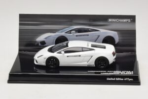 Lamborghini Gallardo LP560-4 Academy Hvid Minichamps 1:43 Lamborghini Gallardo LP560-4 Academy Hvid Minichamps 1:43 436103801 Metal