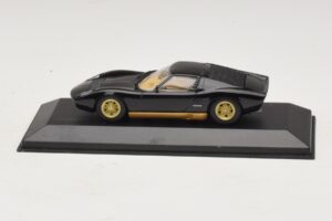 Lamborghini Miura P400 Sort Minichamps 1:43 430103004 Metal