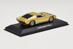 Lamborghini Miura P400 Guld Maxichamps 1:43 940103002 Metal — billede 2 af 5