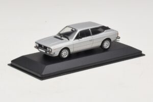 Lancia Beta HPE Sølv Minichamps 1:43 400125711 Metal — billede 2 af 5
