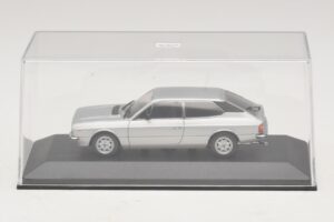 Lancia Beta HPE Sølv Minichamps 1:43 400125711 Metal — billede 4 af 5