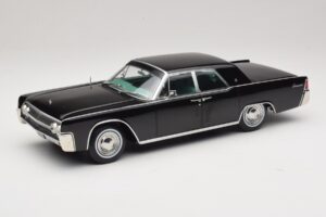 Lincoln Continental Sort KK-Scale 1:18 KKDC181483 Metal