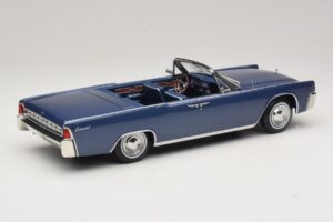 Lincoln Continental Convertible Blå Metallic The Lincoln Lawyer KK-Scale 1:18 KKDC181522 Metal — billede 3 af 7