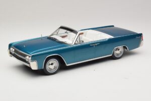 Lincoln Continental Convertible Turkis Metallic KK-Scale 1:18 KKDC181524 Metal