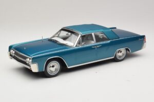 Lincoln Continental Convertible Turkis Metallic KK-Scale 1:18 KKDC181524 Metal — billede 2 af 7