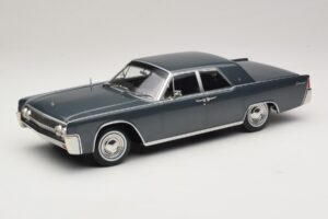Lincoln Continental Grå Metallic Marnie KK-Scale 1:18 KKDC181482 Metal