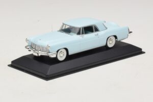 Lincoln Continental Mark II Lyseblå Minichamps 1:43 400082304 Metal — billede 2 af 5