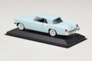 Lincoln Continental Mark II Lyseblå Minichamps 1:43 400082304 Metal — billede 3 af 5