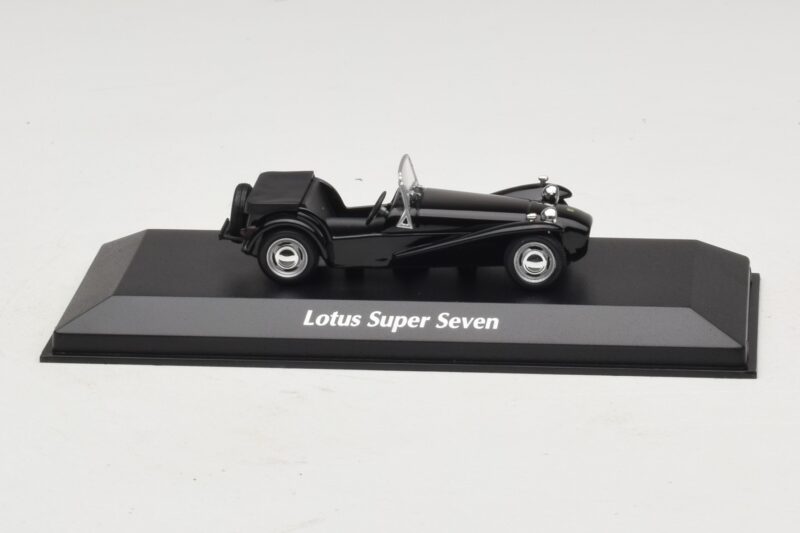 Lotus Super Seven Sort Maxichamps 1:43 Lotus Super Seven Sort Maxichamps 1:43 940113631 Metal