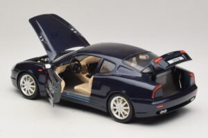 Maserati 3200 GT Blå Bburago 1:18 3371-P1 Metal — billede 5 af 8