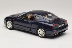 Maserati 3200 GT Blå Bburago 1:18 3371-P1 Metal — billede 7 af 8