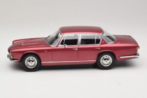 Maserati Quattroporte I Rød Metallic KK-Scale 1:18 KKDC181512 Metal — billede 3 af 6
