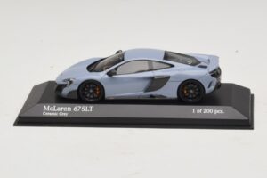 McLaren 675LT Ceramic Grey Minichamps 1:43 537154420 Metal