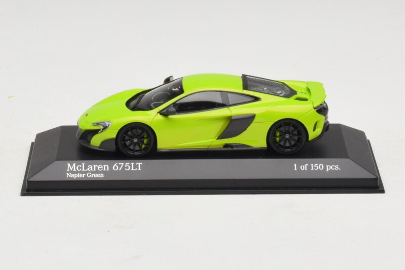 McLaren 675LT Napier Green Minichamps 1:43 537154422 Metal