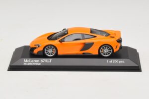 McLaren 675LT Orange Minichamps 1:43 537154421 Metal