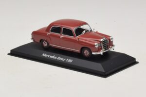 Mercedes 180 W120 Rød Maxichamps 1:43 940033101 Metal — billede 3 af 5