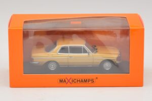 Mercedes 230 CE C123 Guld Metallic Maxichamps 1:43 940032220 Metal — billede 5 af 5