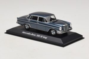 Mercedes 300 SE W112 Lang Blå Metallic Maxichamps 1:43 940035200 Metal — billede 3 af 5
