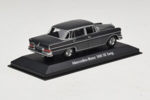 Mercedes 300 SE W112 Lang Mørkegrå Maxichamps 1:43 940035201 Metal — billede 2 af 5